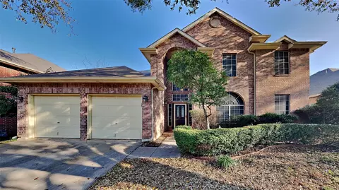 4913 Glen Springs Trl, Fort Worth, TX 76137