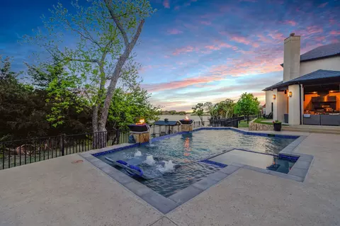 1812 Canal Ct, Heath, TX 75126