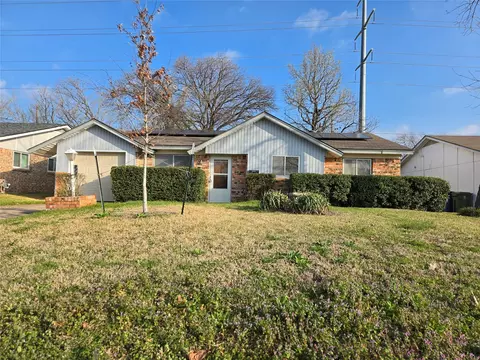 973 Easy St, Grapevine, TX 76051