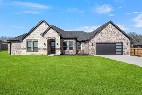 406 Shelby Trl, Bells, TX 75414