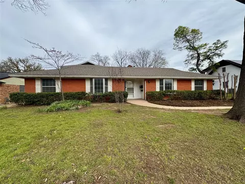2029 Woodhaven Dr, Arlington, TX 76010