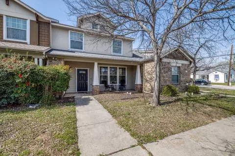 720 N Center St, Arlington, TX 76011