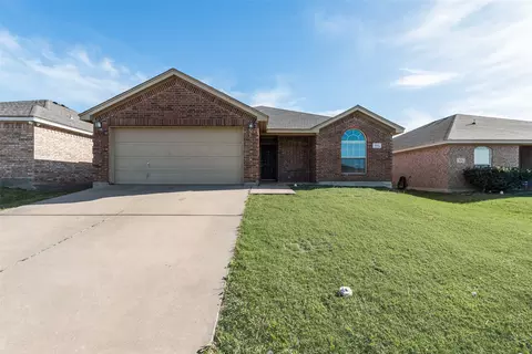 9317 Jason Ct, White Settlement, TX 76108