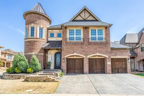 7116 Petticoat Dr, Plano, TX 75024