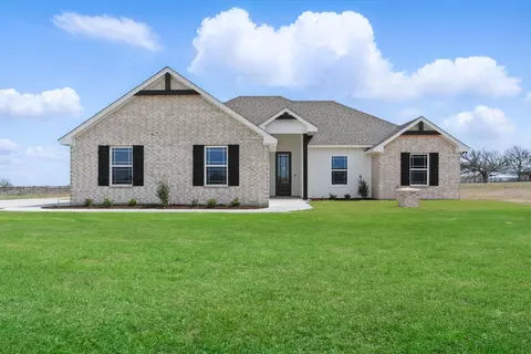 3028 High Ranch View Ct, Cresson, TX 76035