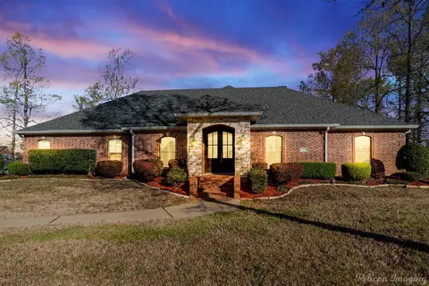208 Cornerstone Blvd, Haughton, LA 71037