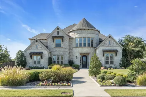 327 Redstone Dr, Sunnyvale, TX 75182