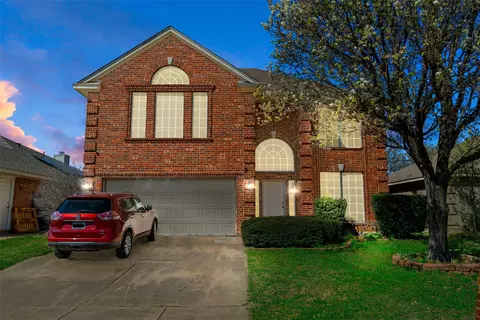 6709 Overland St, Fort Worth, TX 76131