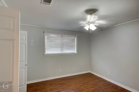 Bedroom - 441 Burney St, Coushatta, LA 71019 photo 5 of 11