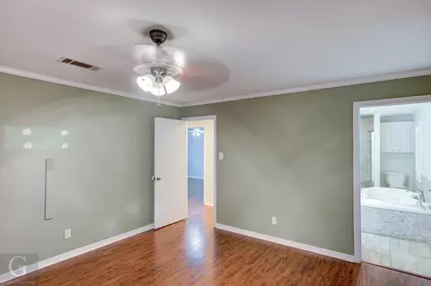 Bedroom - 441 Burney St, Coushatta, LA 71019 photo 4 of 11