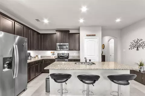 Kitchen - 2017 Brenham Dr, Forney, TX 75126 photo 2 of 2