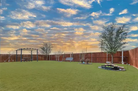 Exterior - 2017 Brenham Dr, Forney, TX 75126 photo 4 of 8