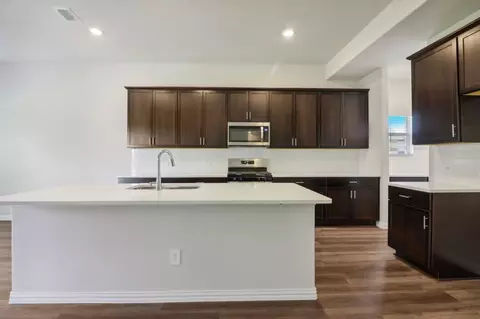 3521 Jb Thomas Dr, Farmersville, TX 75442