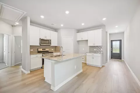 4006 Marble Falls Dr, Farmersville, TX 75442