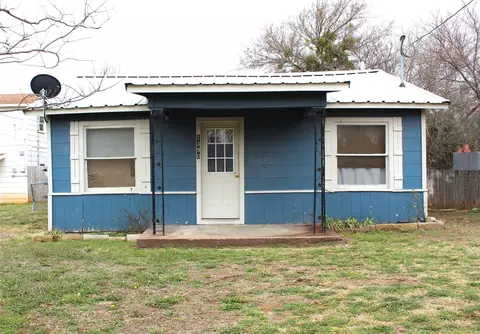 1390 N Estes St, Stephenville, TX 76401