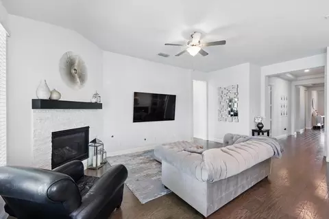 2402 Alloway Dr, Corinth, TX 76210 photo 14
