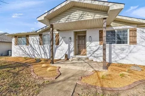 621 S Arizona Dr, Celina, TX 75009