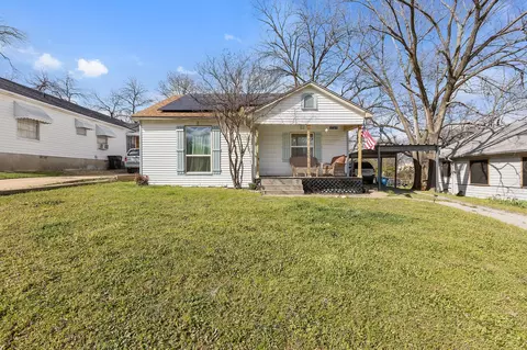 1505 W Johnson St, Denison, TX 75020