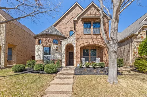 6923 Nava, Grand Prairie, TX 75054