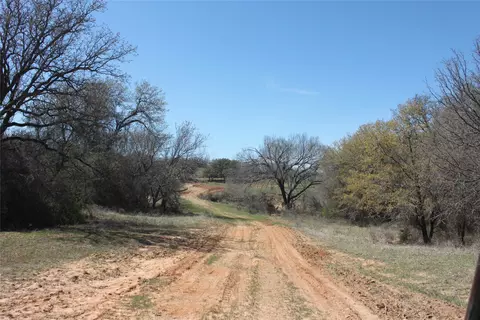Undisclosed, Springtown, TX 76082 photo 12