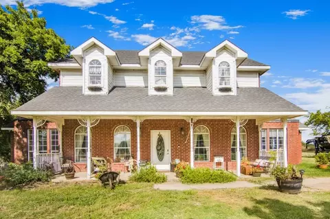 324 Jim Cannon Rd, Van Alstyne, TX 75495