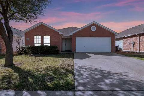 1009 Fort Apache Dr, Haslet, TX 76052 photo 18