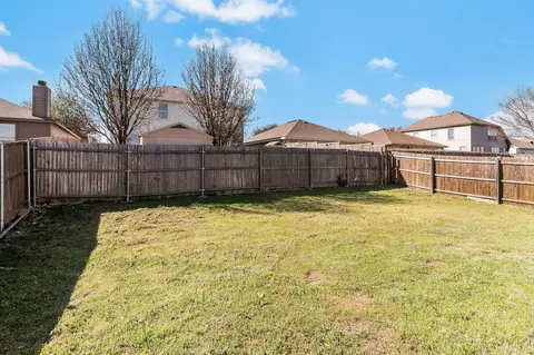 1009 Fort Apache Dr, Haslet, TX 76052 photo 38