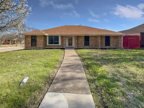 3233 Hastings St, Mesquite, TX 75149