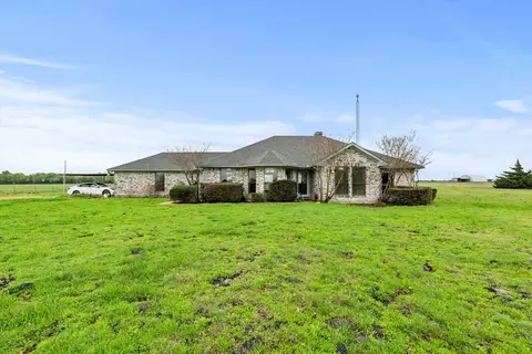 3524 County Road 1157, Greenville, TX 75401