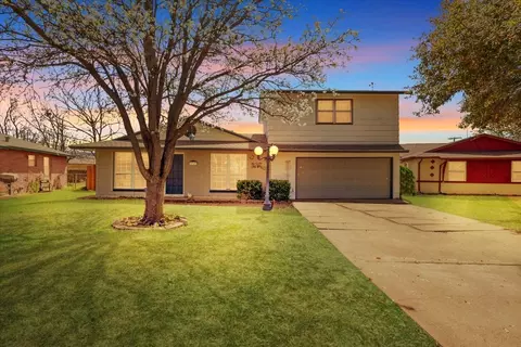 2740 Rosewood Dr, Mesquite, TX 75150