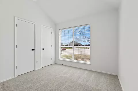 Bedroom - 129 Jackson Dr, Terrell, TX 75160 photo 1 of 3