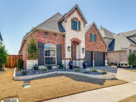 148 Erling Ln, Irving, TX 75039
