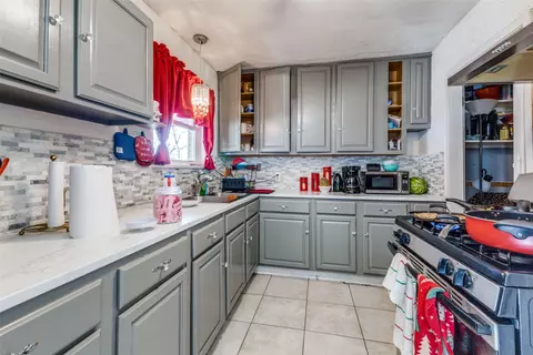 3404 Gray Dr, Mesquite, TX 75150