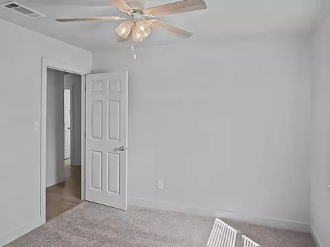 Bedroom - 208 N 6th St, Celeste, TX 75423 photo 5 of 7