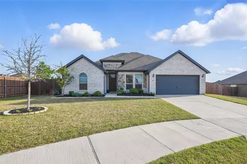 5820 Watts Bar Ct, Fort Worth, TX 76179