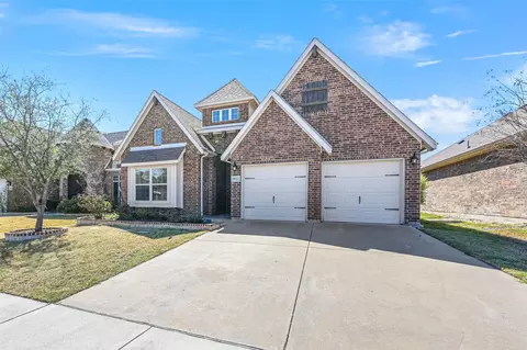 9633 Rosina Trl, Fort Worth, TX 76126