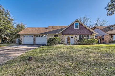 2532 Wells Rd, Irving, TX 75061