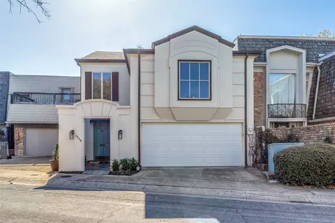 3830 S Versailles Ave, Dallas, TX 75209