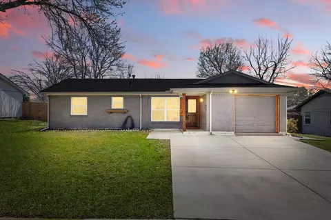 3050 Old North Rd, Farmers Branch, TX 75234