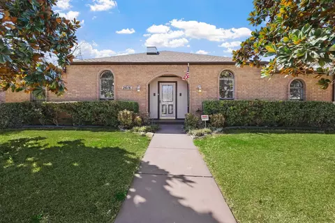 2616 Appledale Ln, Dallas, TX 75287