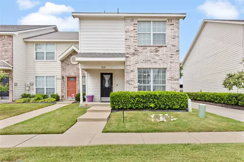 5828 Giddyup Ln, Fort Worth, TX 76179