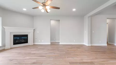 2413 Seth Dr, Midlothian, TX 76065 photo 12