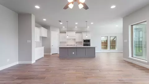 2413 Seth Dr, Midlothian, TX 76065 photo 6