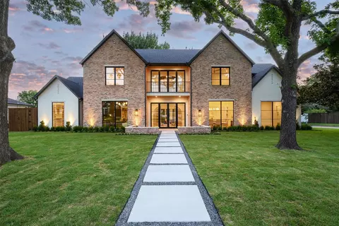 10431 Heather Ln, Dallas, TX 75229