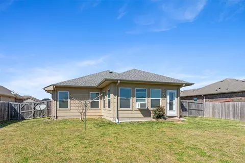 104 Springleaf Ln, Mabank, TX 75147 photo 21