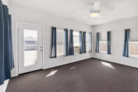 104 Springleaf Ln, Mabank, TX 75147 photo 8