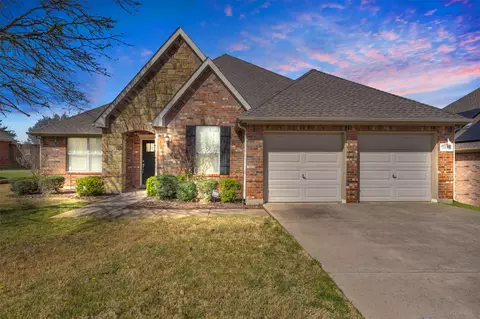 2825 Starshine Dr, Little Elm, TX 75068