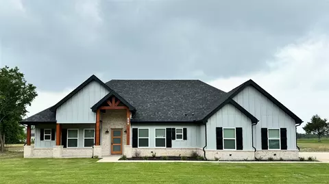 800 County Rd 4108, Greenville, TX 75401