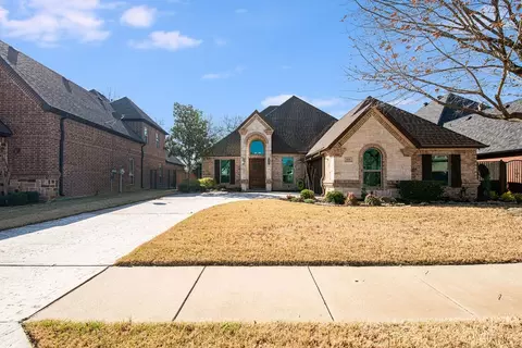 844 Merion Dr, Burleson, TX 76028