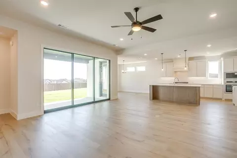865 Feathergrass Ct, Haslet, TX 76052 photo 19